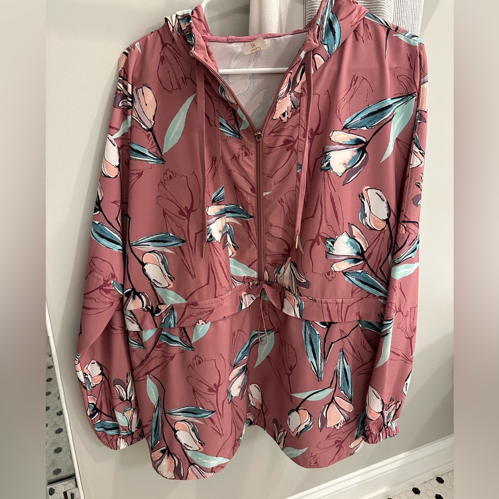 Calia by Carrie Underwood - Pullover, 1/4 zip, Half Zip hoodie.